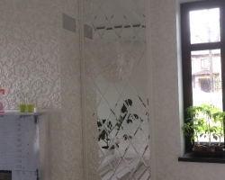 Зеркальная плитка на стену